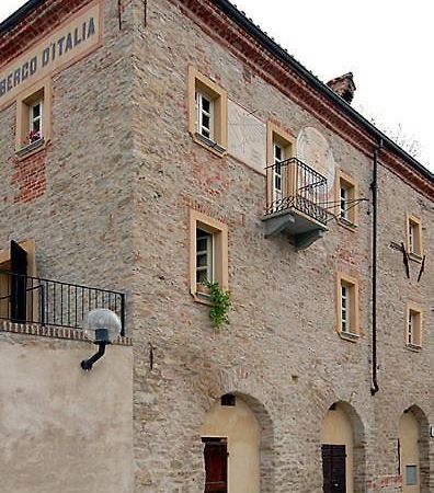 Dimora Storico Romantica Il Sole E La Luna Hostal Cerretto Langhe Exterior foto